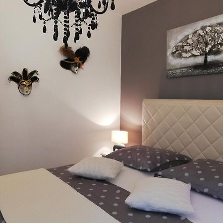 Apartment Lily Задар Екстер'єр фото