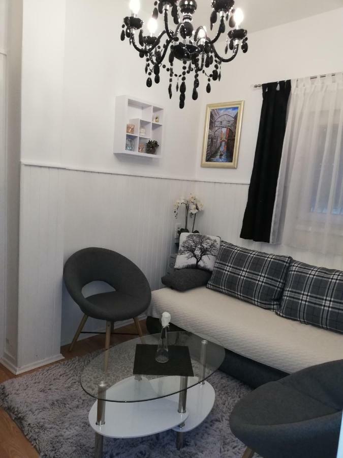 Apartment Lily Задар Екстер'єр фото